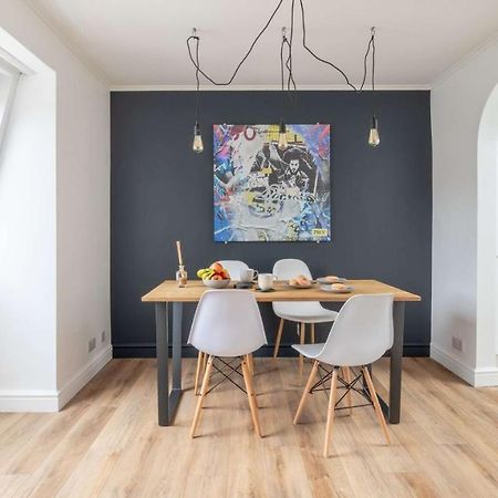הייסטינגס One Bed Top Floor, Brand New, Central Old Town מראה חיצוני תמונה